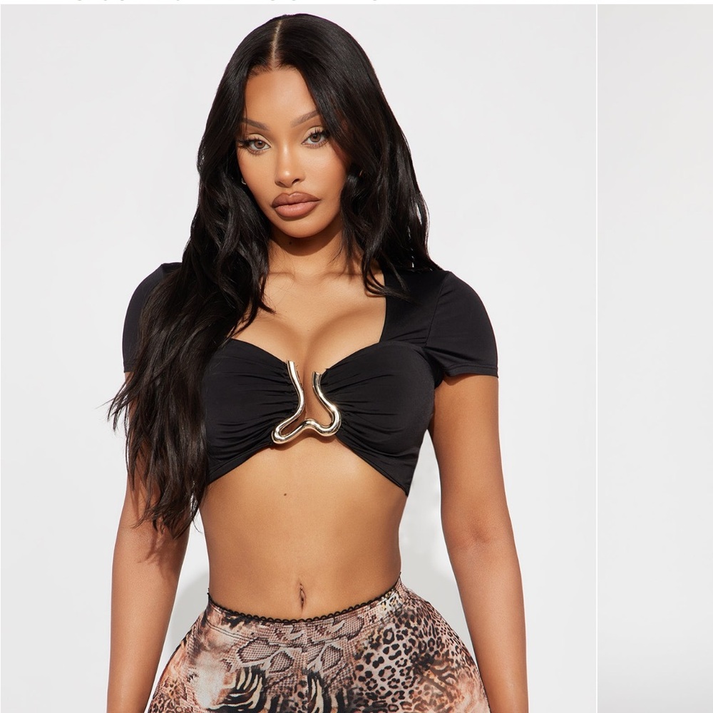 Black crop top